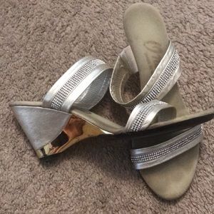 Onex wedges